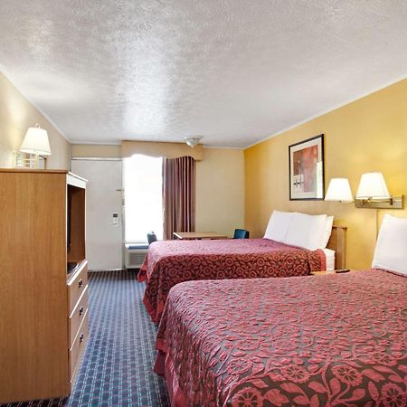 Days Inn By Wyndham Knoxville West Bagian luar foto